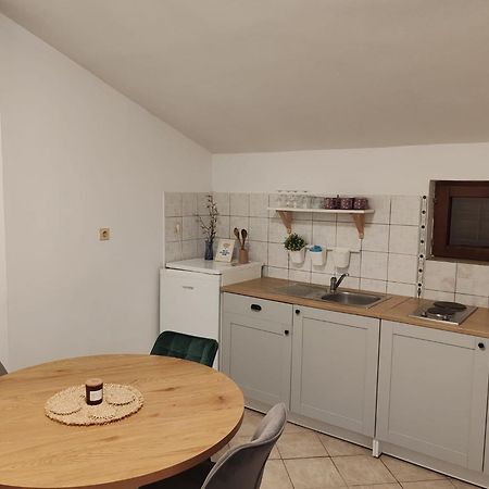 Apartment Luce And Ante Bibinje Exterior photo