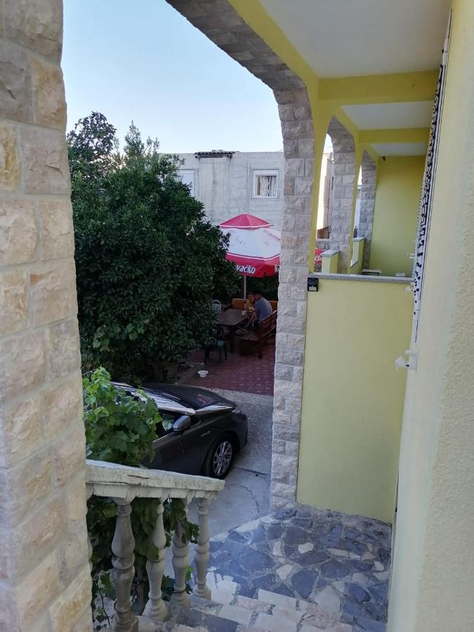 Apartment Luce And Ante Bibinje Exterior photo